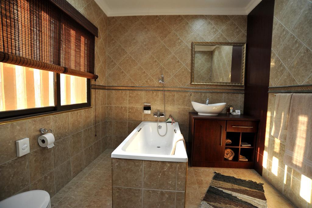 Sunset Manor Guest House Potchefstroom Εξωτερικό φωτογραφία