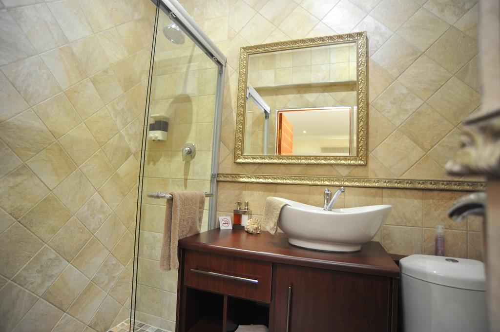 Sunset Manor Guest House Potchefstroom Εξωτερικό φωτογραφία