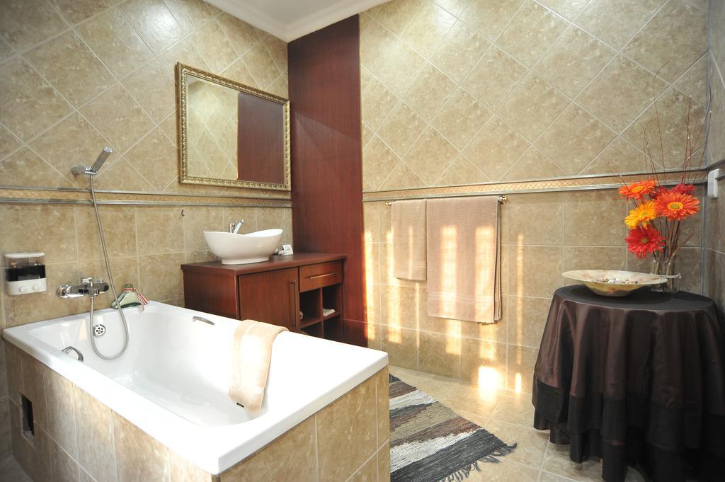 Sunset Manor Guest House Potchefstroom Εξωτερικό φωτογραφία
