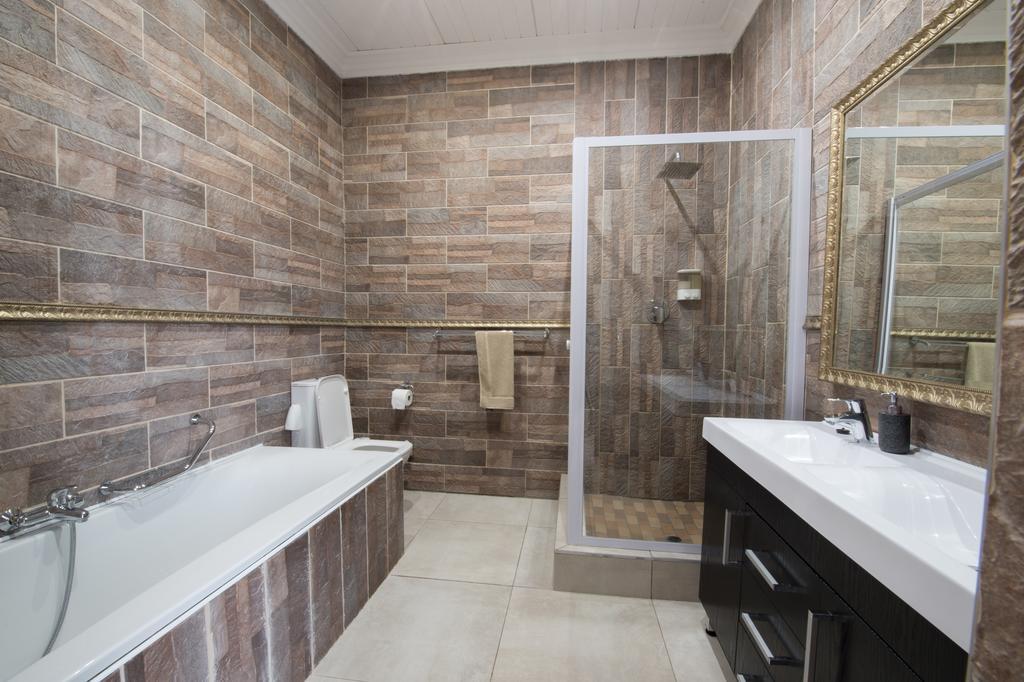 Sunset Manor Guest House Potchefstroom Εξωτερικό φωτογραφία