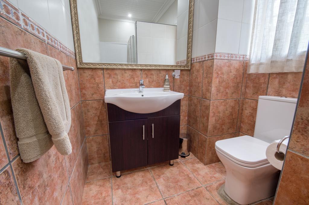 Sunset Manor Guest House Potchefstroom Εξωτερικό φωτογραφία