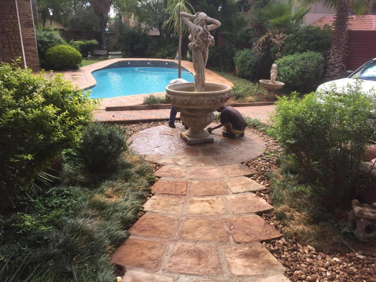 Sunset Manor Guest House Potchefstroom Εξωτερικό φωτογραφία